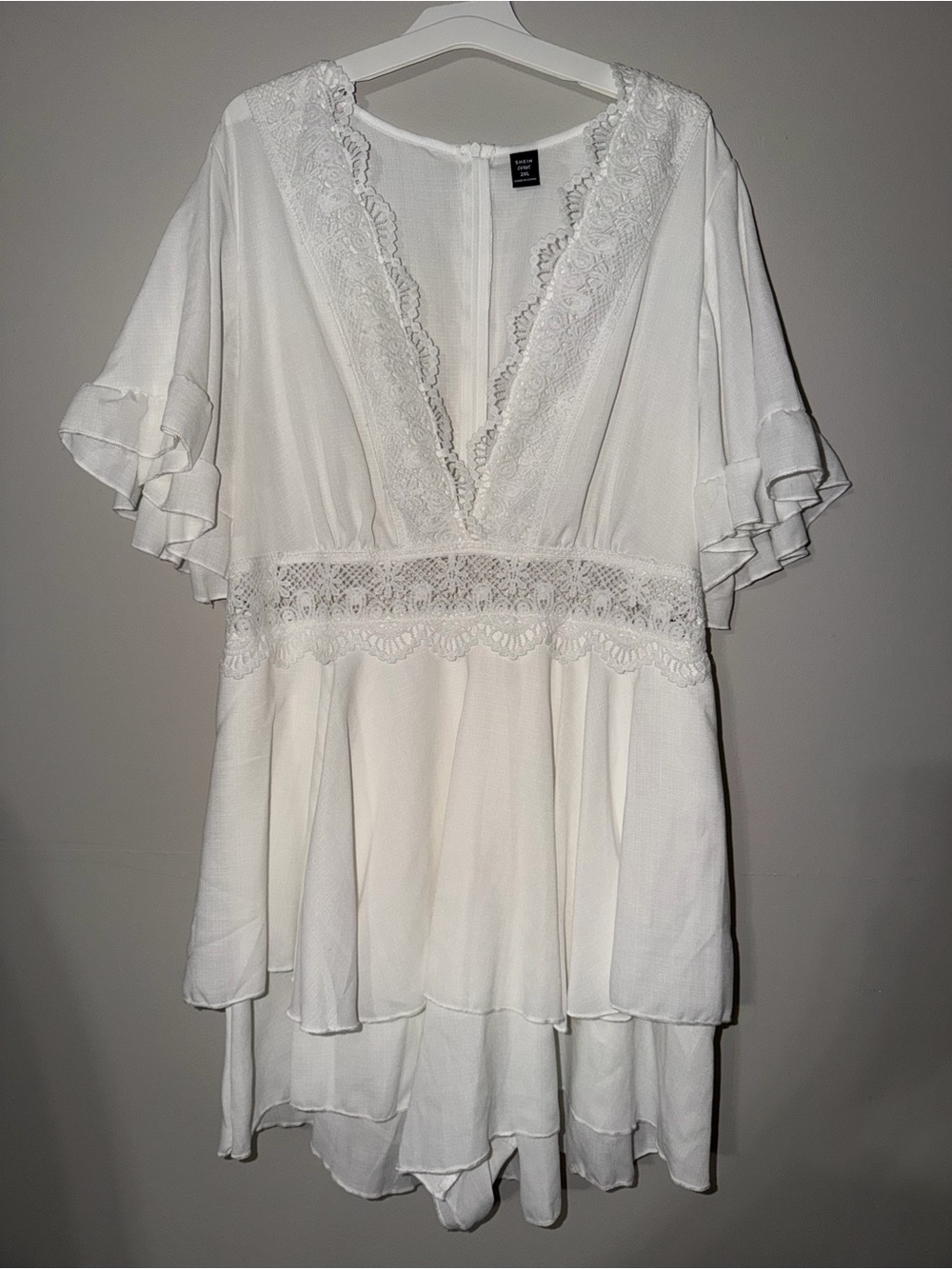 SHEIN White Lace Trim V-Neck Tiered Romper